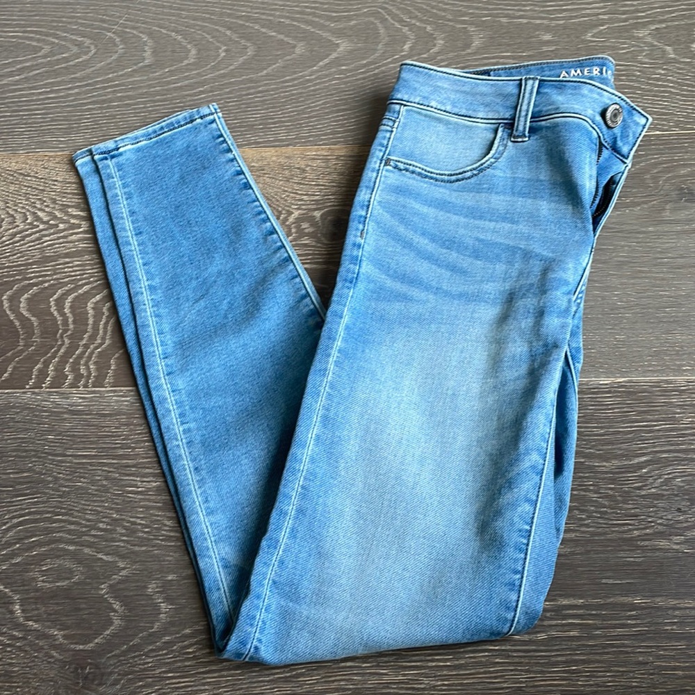 Light Wash Jeans